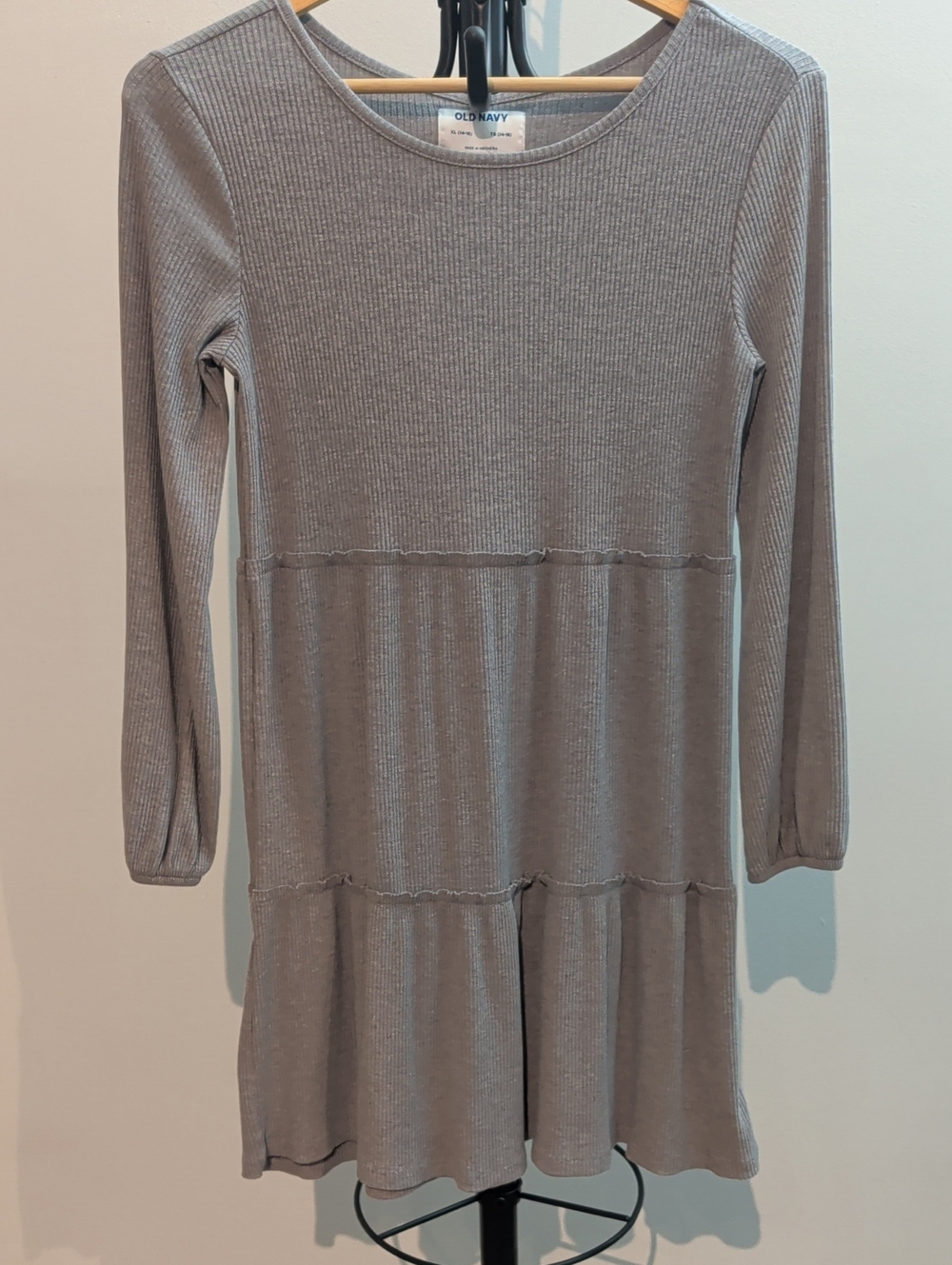 Old Navy Girls Gray Ribbed Long Sleeve Ruffle-Hem Dress